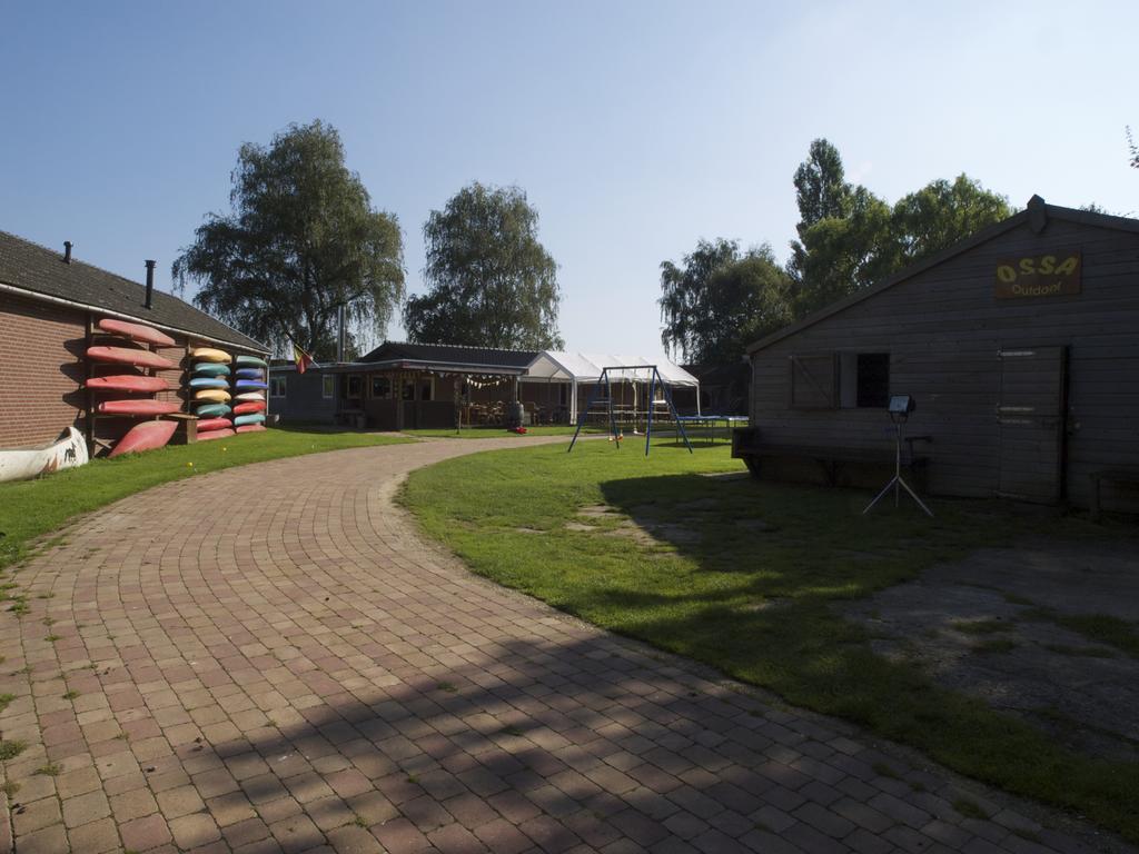 Holiday Home Ossa Basecamp Sint Odiliënberg Zimmer foto