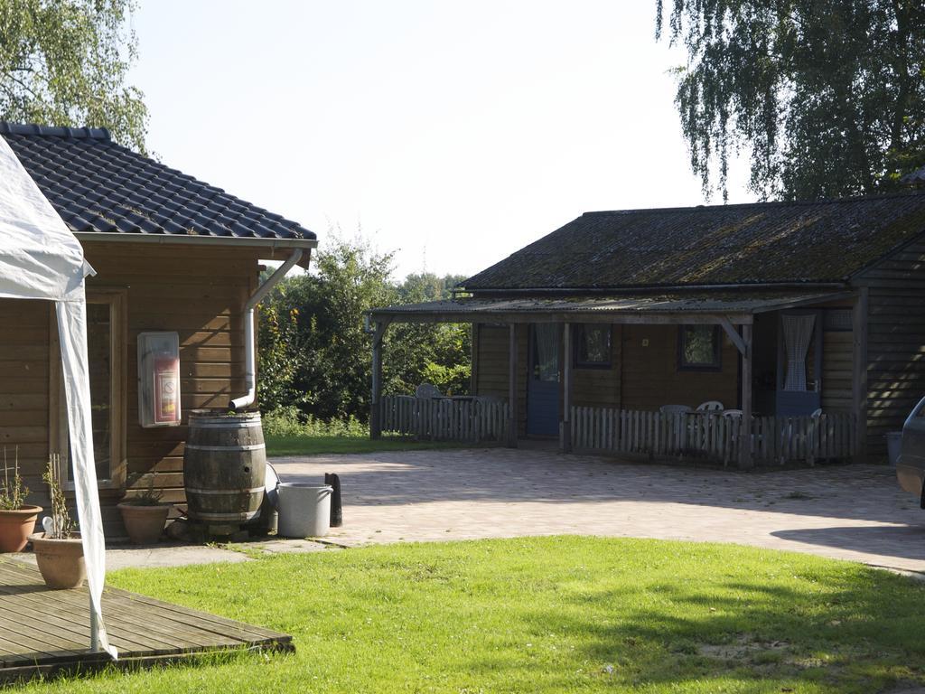 Holiday Home Ossa Basecamp Sint Odiliënberg Zimmer foto